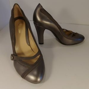Cole Haan silver pumps size 7